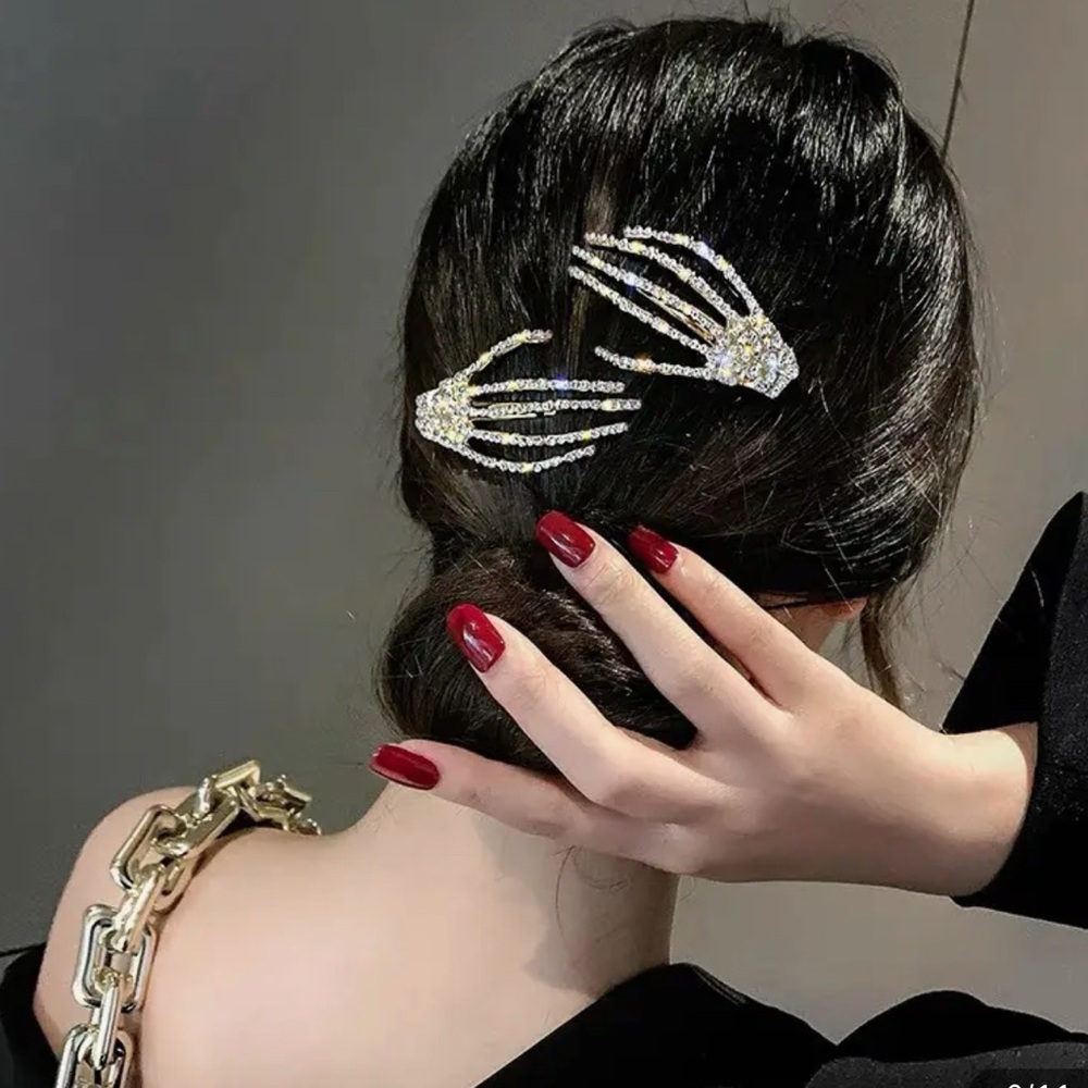 Sparkling Silver Rhinestone Skeleton Hair Clips